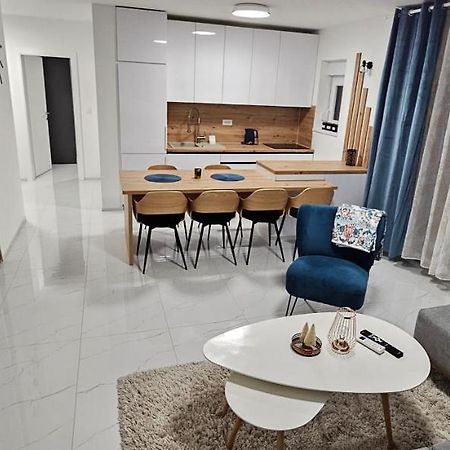 Superior Apartment Lisinski - Private Parking - 2 & 3 Bedroom Zagreb Buitenkant foto