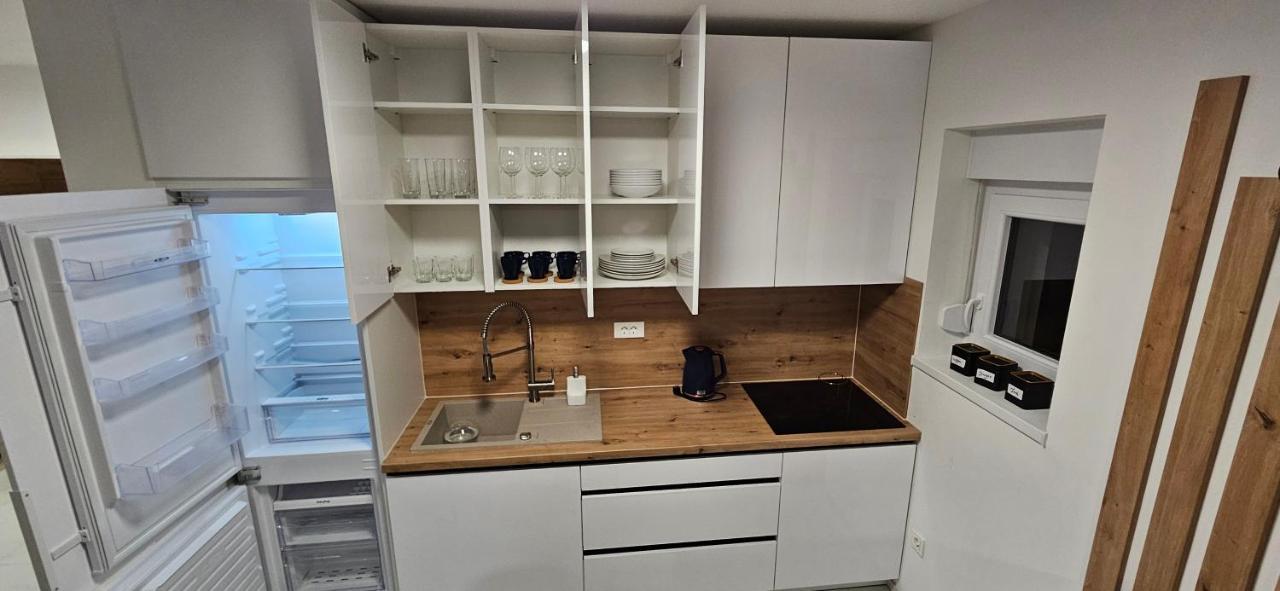 Superior Apartment Lisinski - Private Parking - 2 & 3 Bedroom Zagreb Buitenkant foto