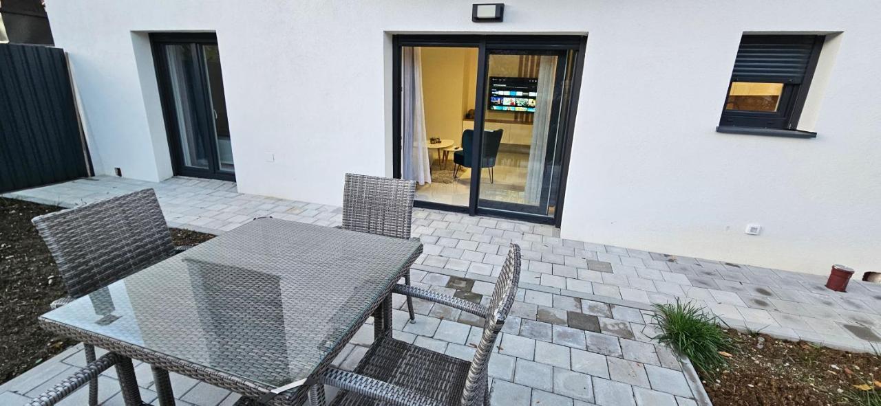 Superior Apartment Lisinski - Private Parking - 2 & 3 Bedroom Zagreb Buitenkant foto