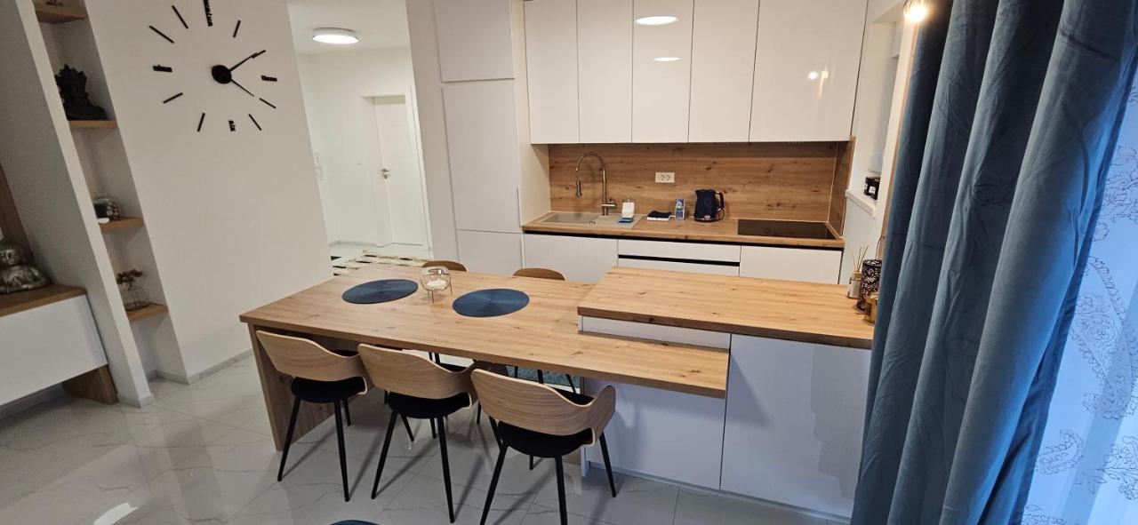 Superior Apartment Lisinski - Private Parking - 2 & 3 Bedroom Zagreb Buitenkant foto